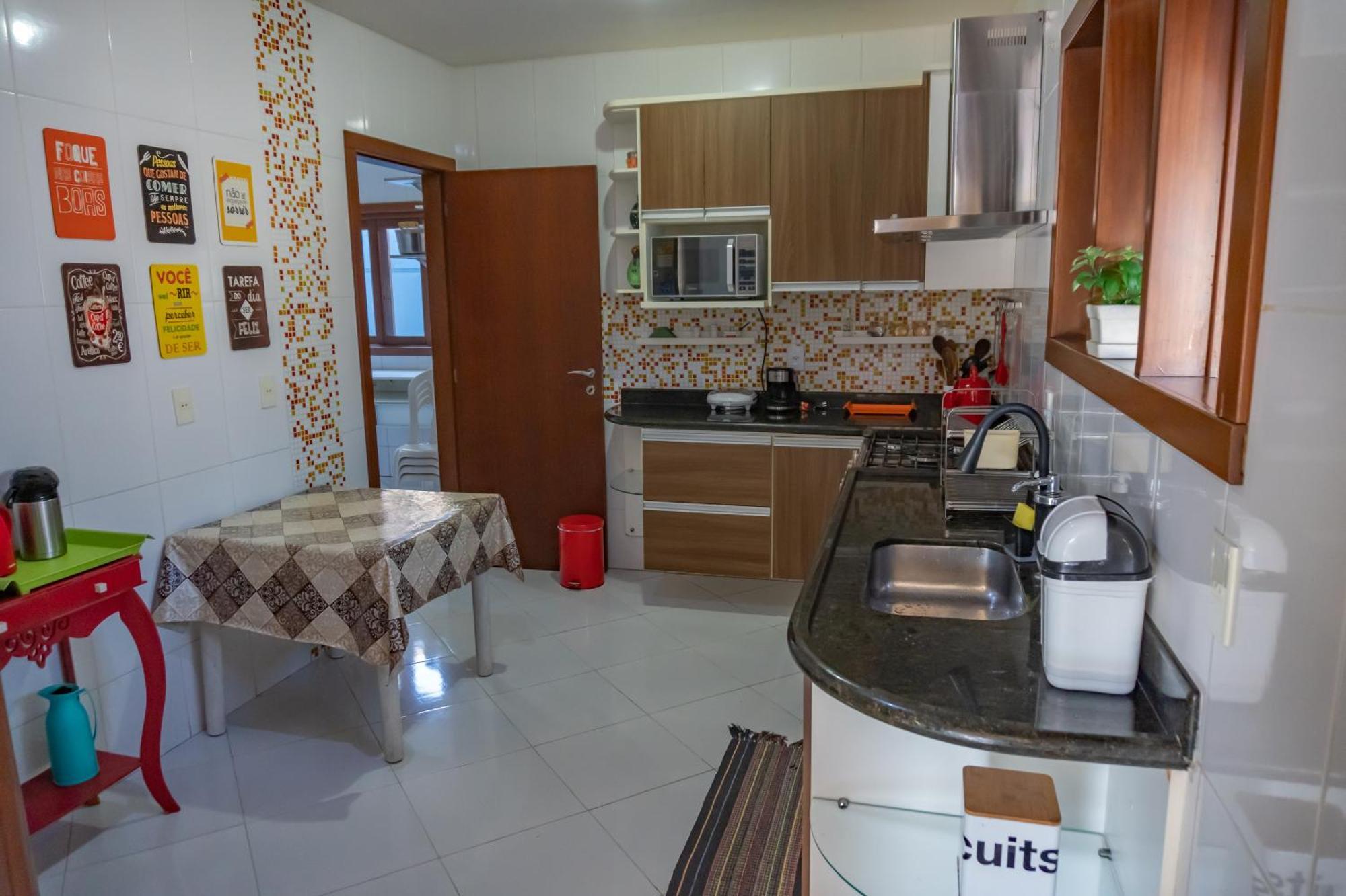 Linda Casa Com Piscina Em Interlagos Vila Velha Es Villa Eksteriør billede